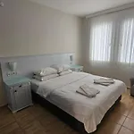 Cicek Aparthotel 3*