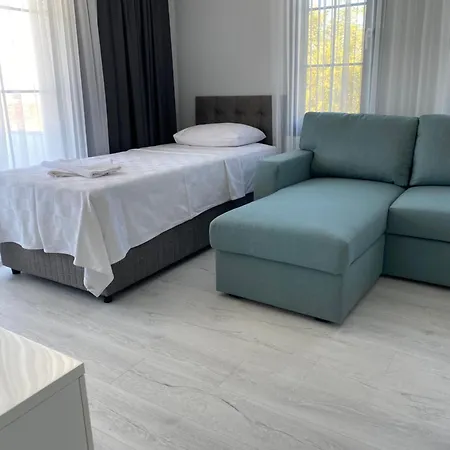 奇赛特公寓酒店 Çeşme