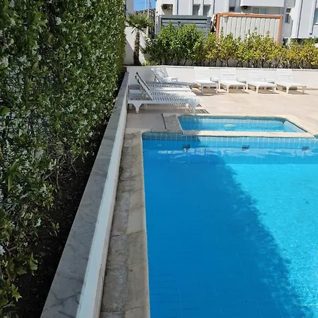 Cicek Hotel de apartamente Çeşme