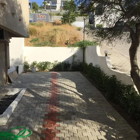 Cicek Apartahotel Çeşme