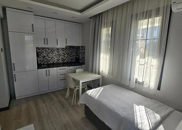 Hotel apartamentowy Cicek Çeşme