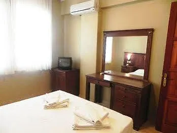 Hotel apartamentowy Cicek Çeşme